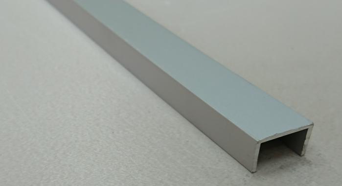 Профиль алюминиевый П-образный П-6*6*6 (Серебро матовое)